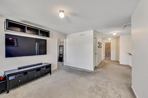 3075 Wickenden Ave, Elgin, IL 60124 photo 22