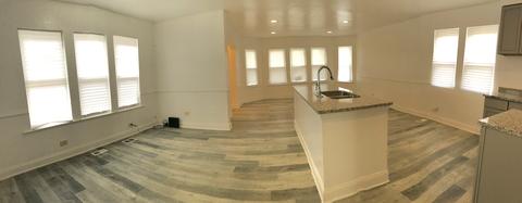 743 E 104th Pl, Chicago, IL 60628 photo 4