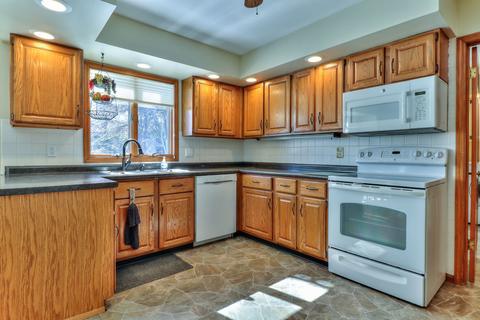 3003 Valley Brook Dr, Champaign, IL 61822 photo 12