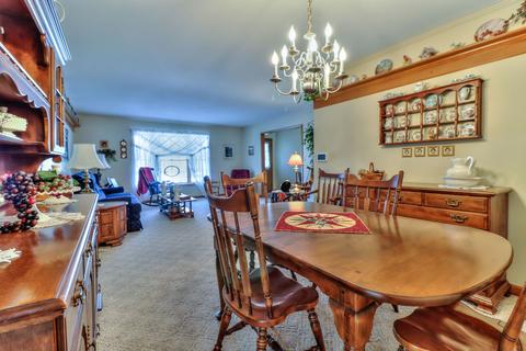 3003 Valley Brook Dr, Champaign, IL 61822 photo 11