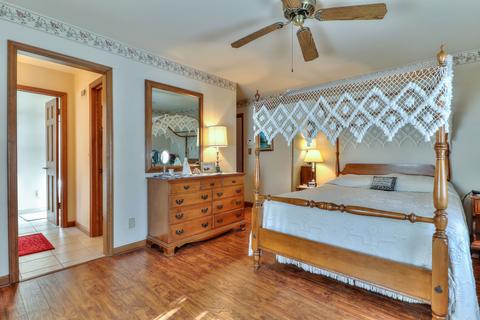 3003 Valley Brook Dr, Champaign, IL 61822 photo 25