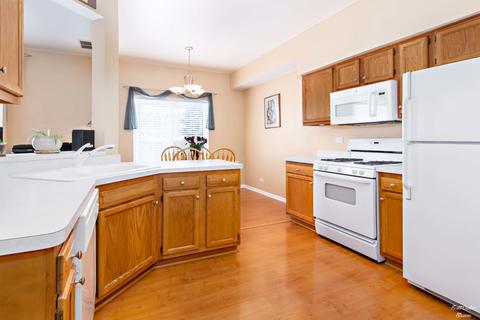 1603 Spaulding Rd, Bartlett, IL 60103 photo 9