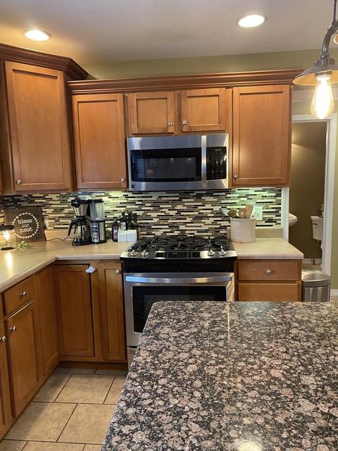 1418 Norma Dr, Bloomington, IL 61704 photo 3