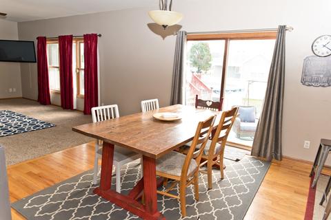 2091 Locust Rd, Morris, IL 60450 photo 4