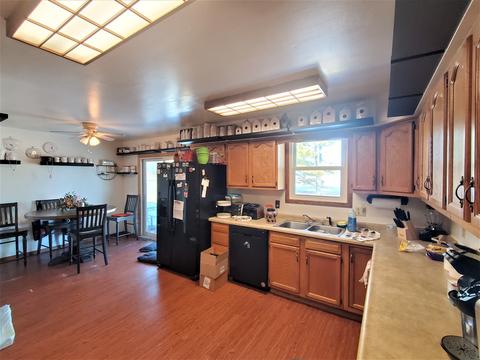 181 3rd St, Buckingham, IL 60917 photo 5