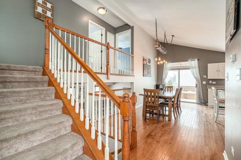 25255 Plainview Dr, Channahon, IL 60410 photo 9
