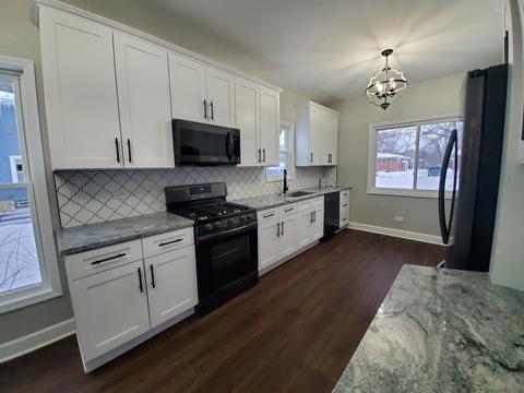 280 E North St, Manhattan, IL 60442 photo 3