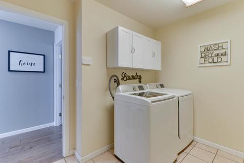 1400 Lismore Ln, Normal, IL 61761 photo 31