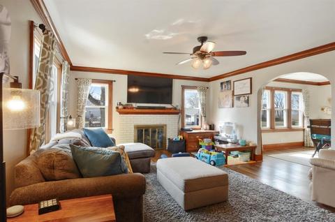275 S Main St, Cisco, IL 61830 photo 3