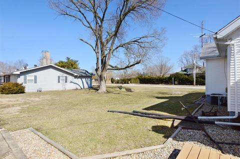 275 S Main St, Cisco, IL 61830 photo 28