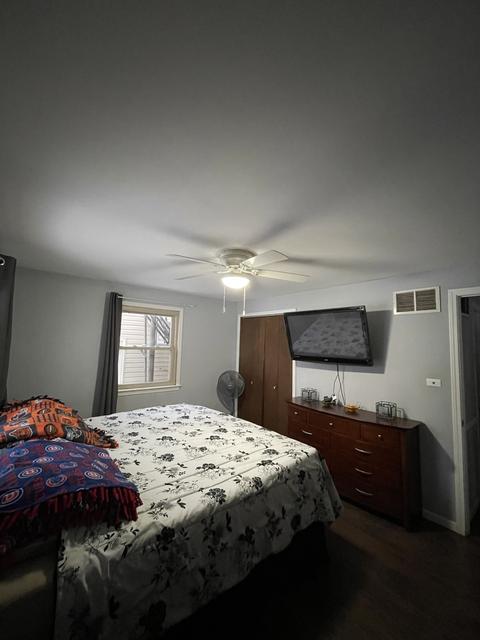617 Kirk Ave, Elgin, IL 60120 photo 8