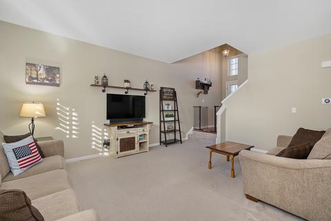 243 Devoe Dr, Oswego, IL 60543 photo 4
