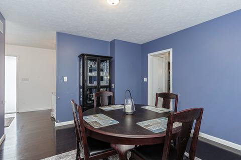 8 Continental Ct, Bloomington, IL 61701 photo 7