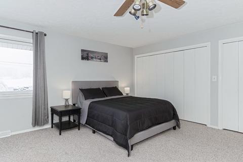 8 Continental Ct, Bloomington, IL 61701 photo 12