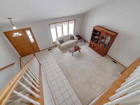 1261 Eagle Crest Dr, Lemont, IL 60439 photo 6