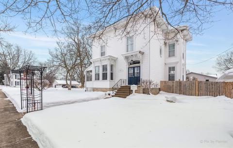 404 Jackson St, Genoa, IL 60135 photo 1