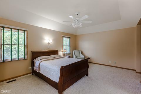 6529 Bentley Ave, Willowbrook, IL 60527 photo 21
