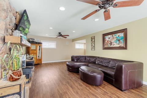 1805 Ashley Rd, Hoffman Estates, IL 60169 photo 25