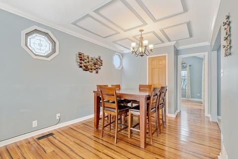 1805 Ashley Rd, Hoffman Estates, IL 60169 photo 10
