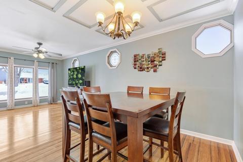 1805 Ashley Rd, Hoffman Estates, IL 60169 photo 9
