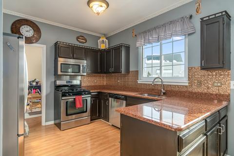 1973 Pointe Blvd, Aurora, IL 60504 photo 6