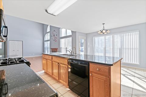 2257 Moser Ln, Algonquin, IL 60102 photo 4