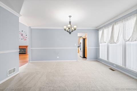 2257 Moser Ln, Algonquin, IL 60102 photo 14