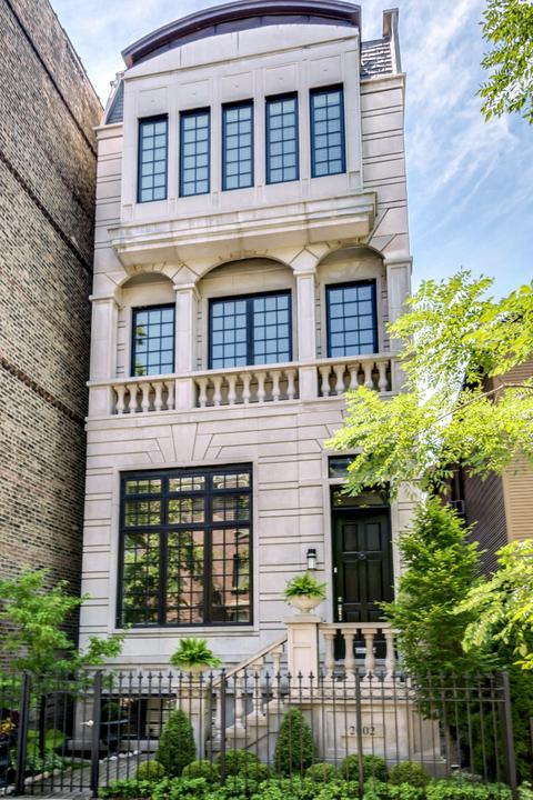2002 N Mohawk St, Chicago, IL 60614 photo 1