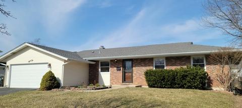 810 Concord Ln, Hoffman Estates, IL 60192 photo 2
