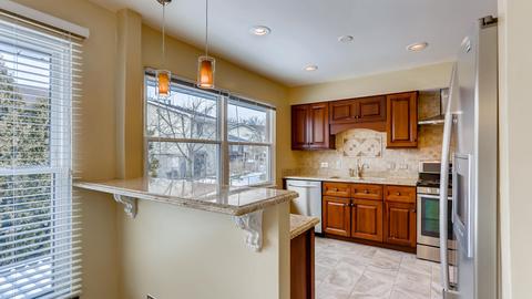 1572 Brookside Dr, Hoffman Estates, IL 60169 photo 9