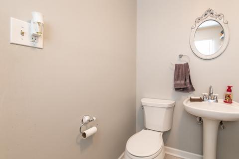 425 Westview St, Hoffman Estates, IL 60169 photo 12