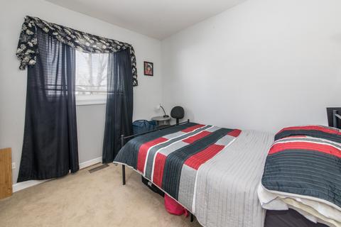 425 Westview St, Hoffman Estates, IL 60169 photo 4
