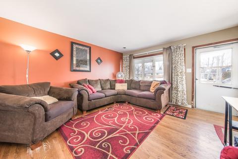 425 Westview St, Hoffman Estates, IL 60169 photo 8