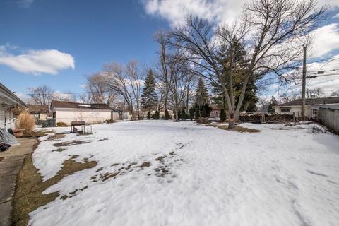 425 Westview St, Hoffman Estates, IL 60169 photo 16