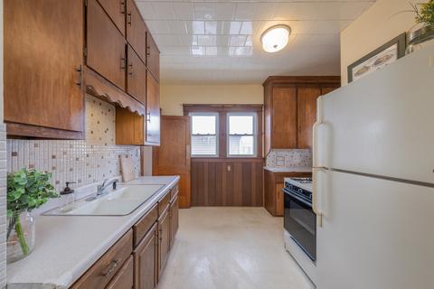 517 Simms St, Aurora, IL 60505 photo 12