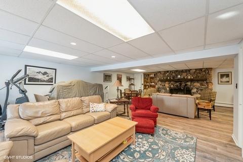 207 Lindy St, Ingleside, IL 60041 photo 8