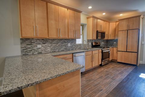 837 E 87th St, Chicago, IL 60619 photo 2