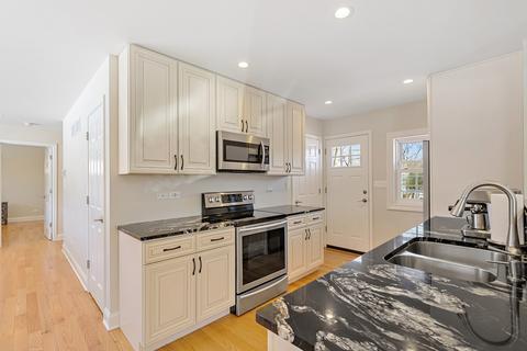 11 Pine Tree Rd, Northbrook, IL 60062 photo 7