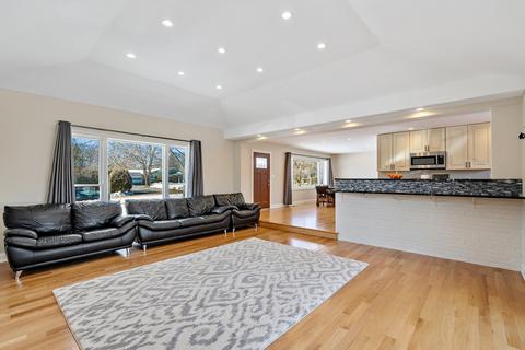 11 Pine Tree Rd, Northbrook, IL 60062 photo 3