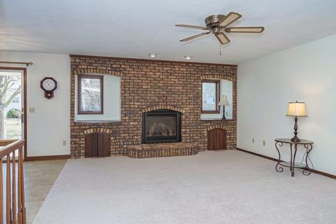 1306 Chadwick Dr, Normal, IL 61761 photo 8
