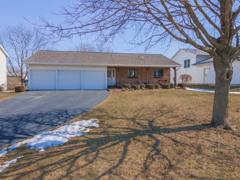 1306 Chadwick Dr, Normal, IL 61761 photo 1