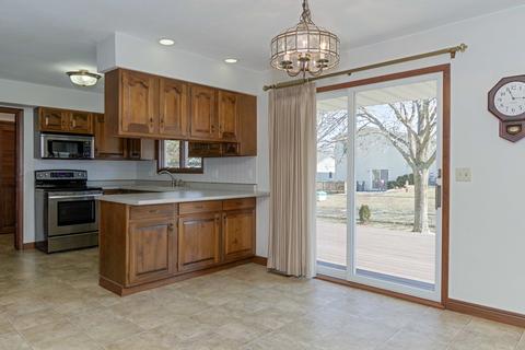 1306 Chadwick Dr, Normal, IL 61761 photo 10