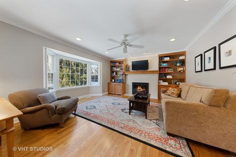 527 Hamilton Dr, Wheaton, IL 60189 photo 10