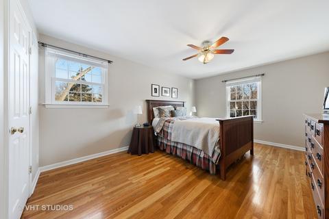 527 Hamilton Dr, Wheaton, IL 60189 photo 6