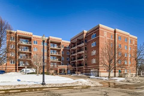 405 W Front St #502, Wheaton, IL 60187 photo 1