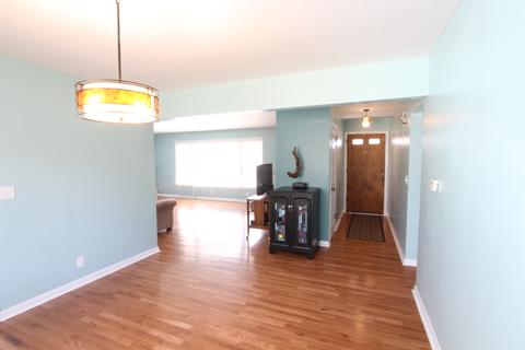 1405 Maplewood Dr, Normal, IL 61761 photo 3