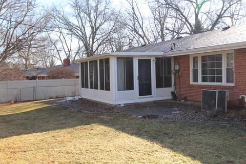 1405 Maplewood Dr, Normal, IL 61761 photo 30