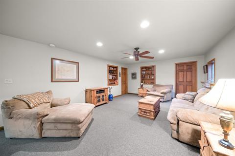 2102 Bittersweet Dr, Plano, IL 60545 photo 19