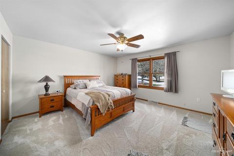 2102 Bittersweet Dr, Plano, IL 60545 photo 11
