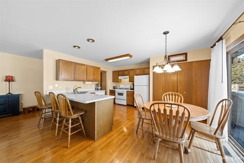 2102 Bittersweet Dr, Plano, IL 60545 photo 8